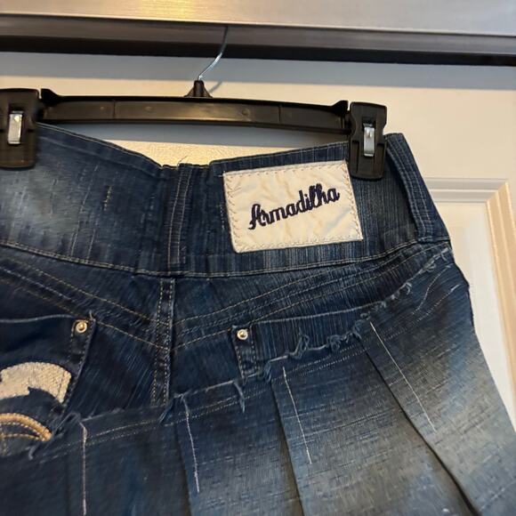 Handmade Upcycled Patchwork Denim Mini Skirt Sz 28 Pleated Distroyed Distressed - Picture 5 of 8